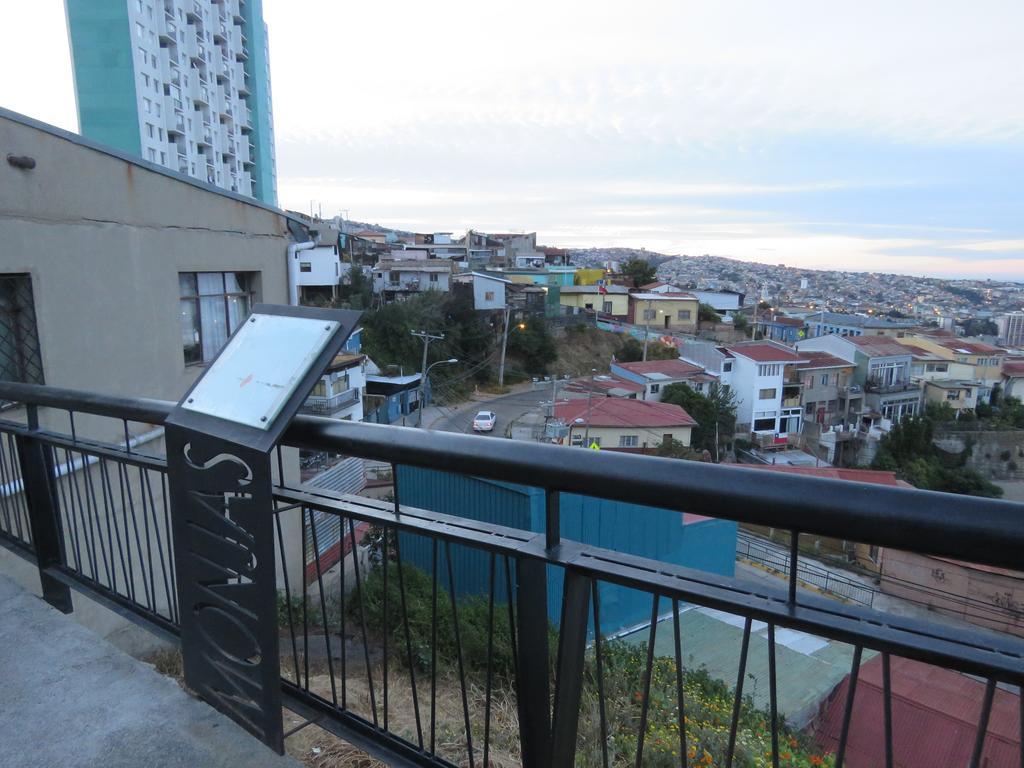 Hostal Mirenart Valparaiso Bagian luar foto